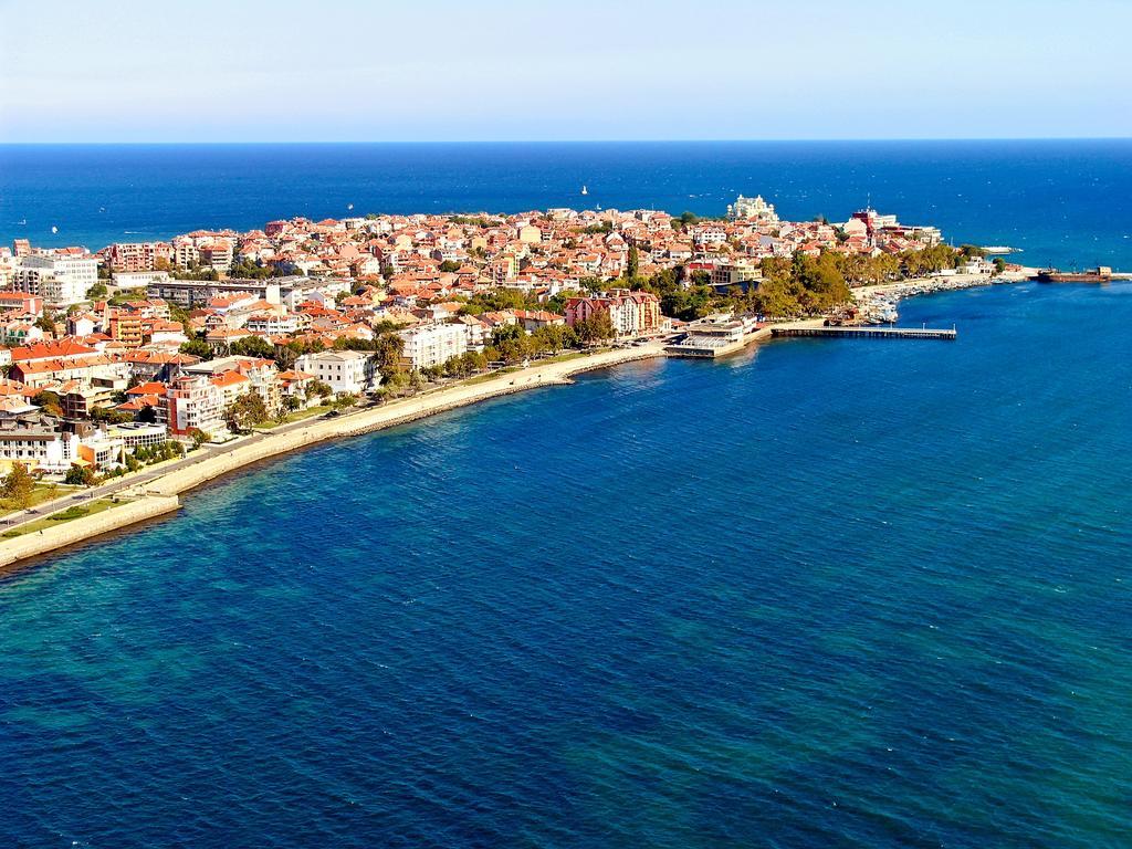 Private Studio 1St Line Pomorie Exterior photo